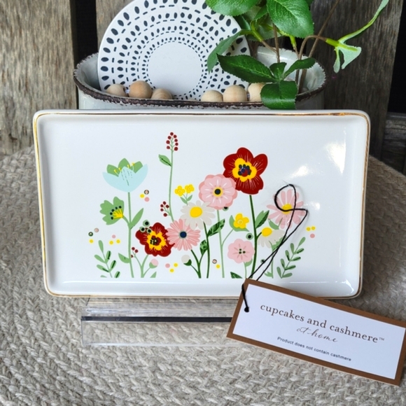 NWT cupcakes & cashmere rectangular floral trinket dish gold border cera… - Picture 6 of 6